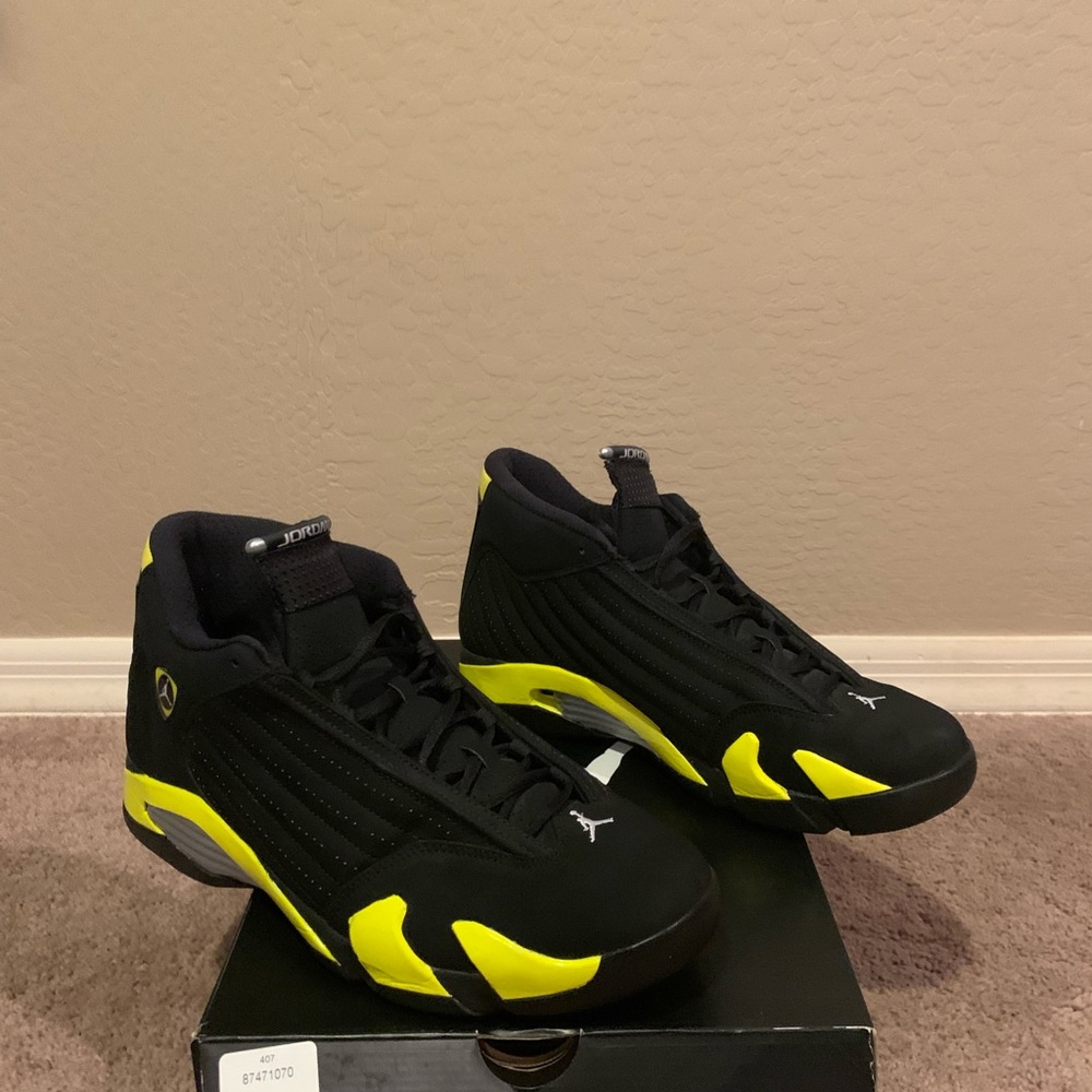 Air Jordan 14 Retro black/yellow size 13